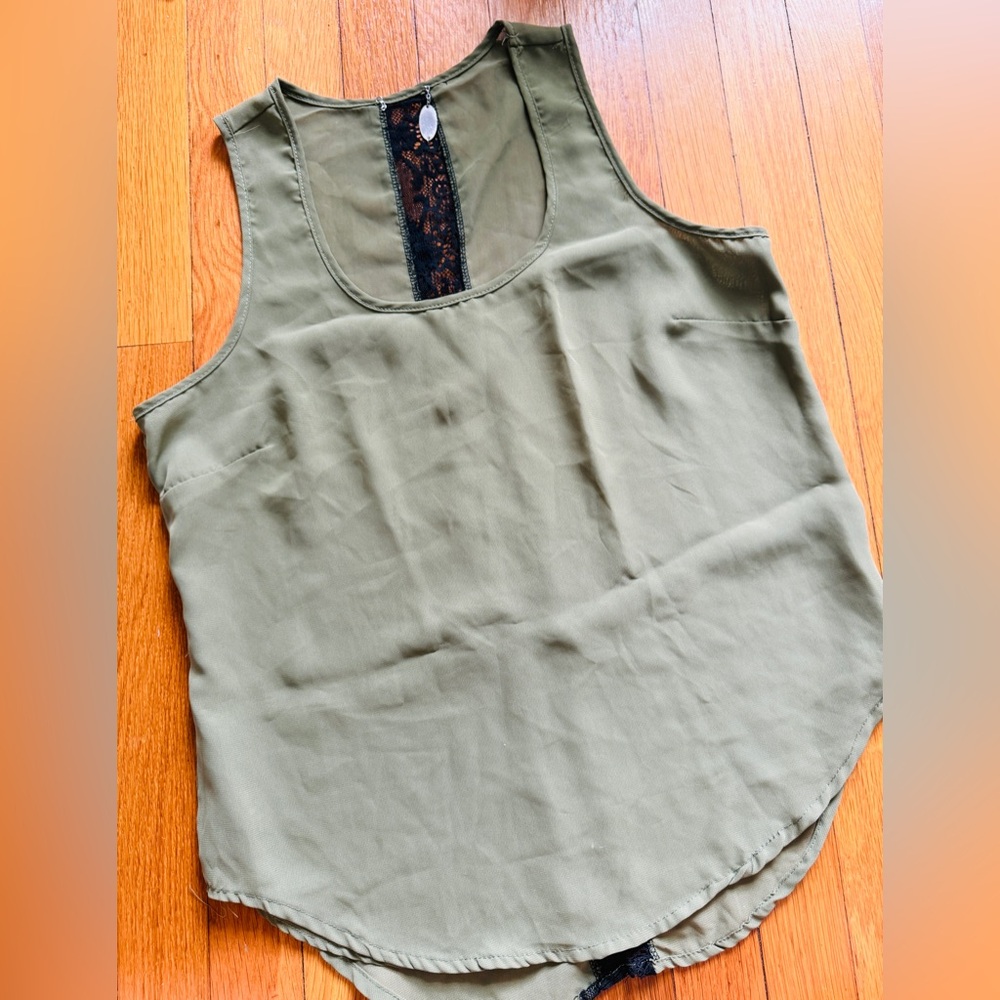 Sheer lace back tank top S